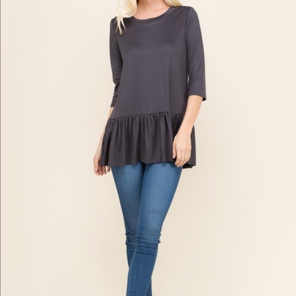 Ash Grey Drop waist Pleated 3/4 Sleeve Top - Picture 4 of 4